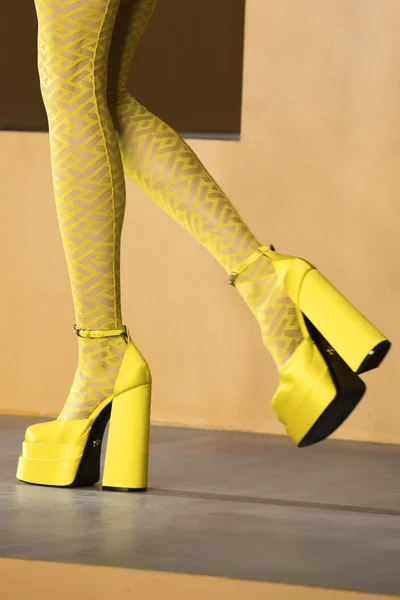 Look 36